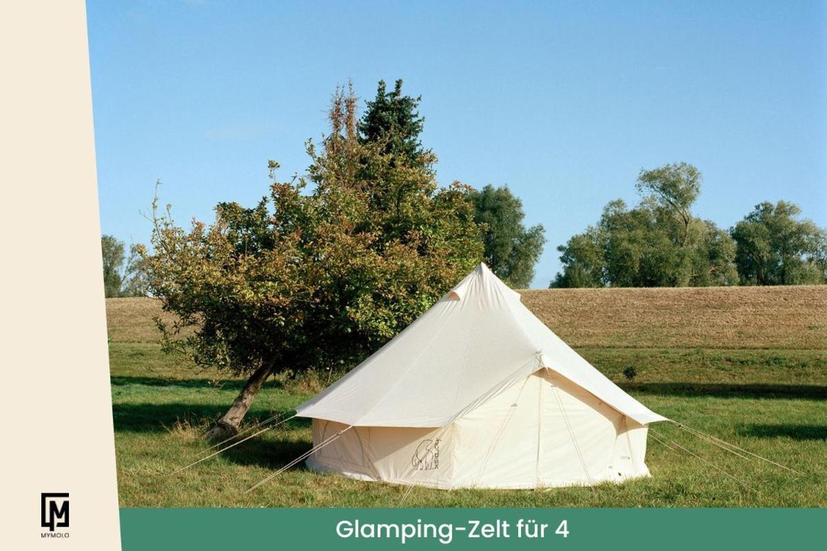 הרטן Glamping In Der Zeche Ewald Herten מראה חיצוני תמונה